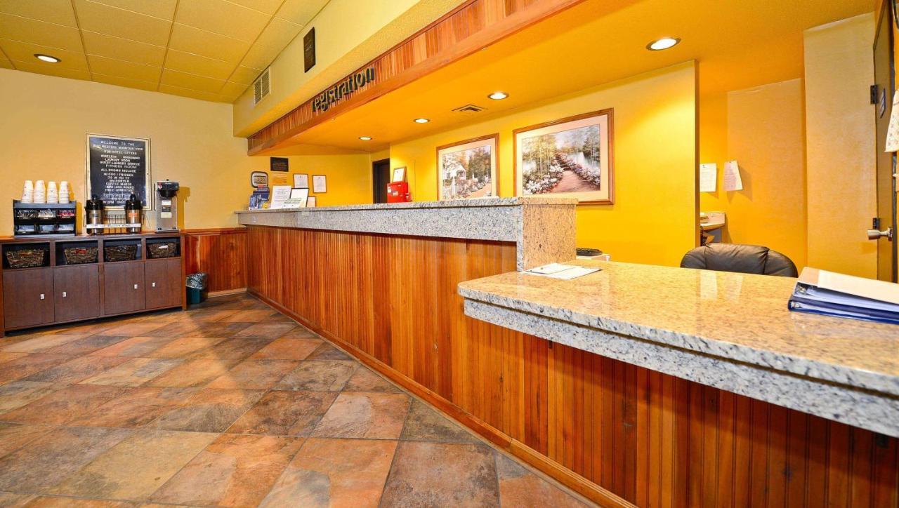 Magnuson Hotel Mountain View Covington Bagian luar foto