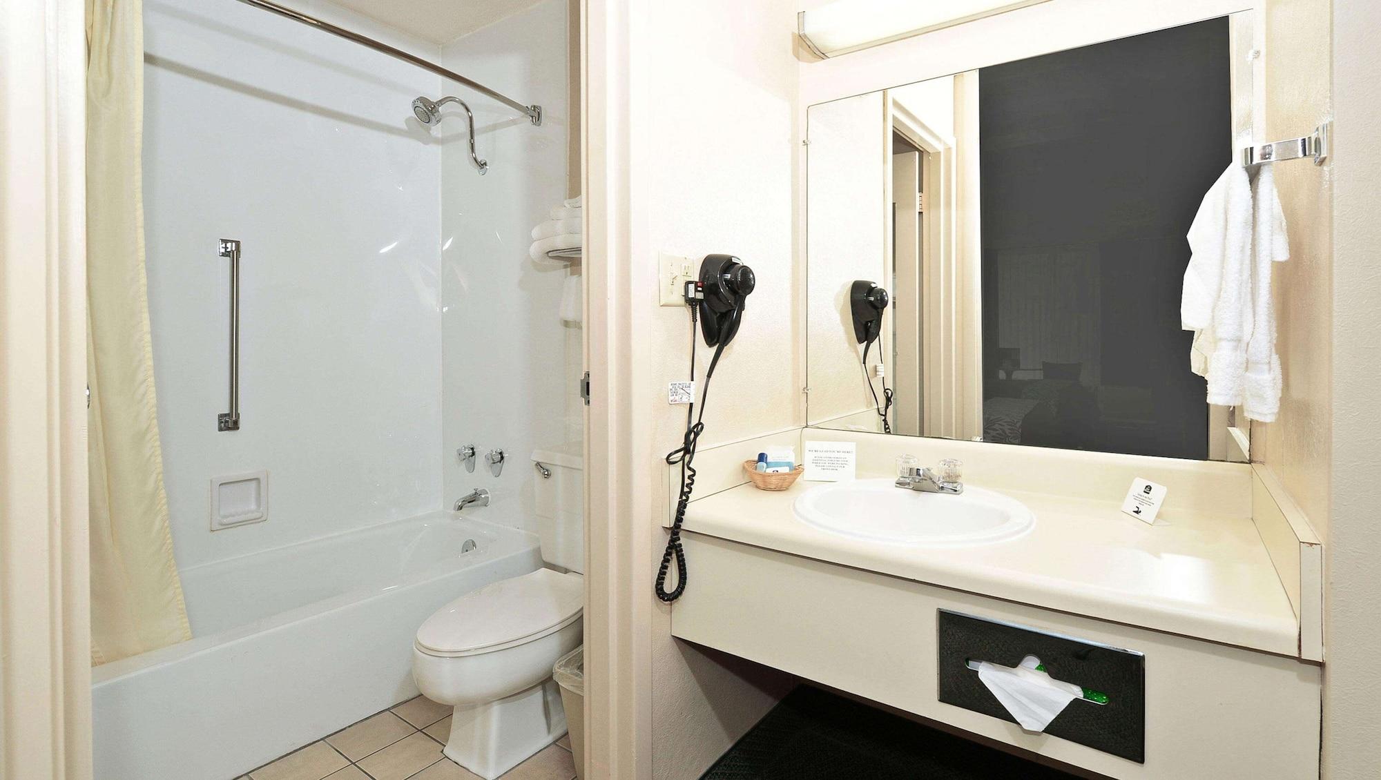 Magnuson Hotel Mountain View Covington Bagian luar foto