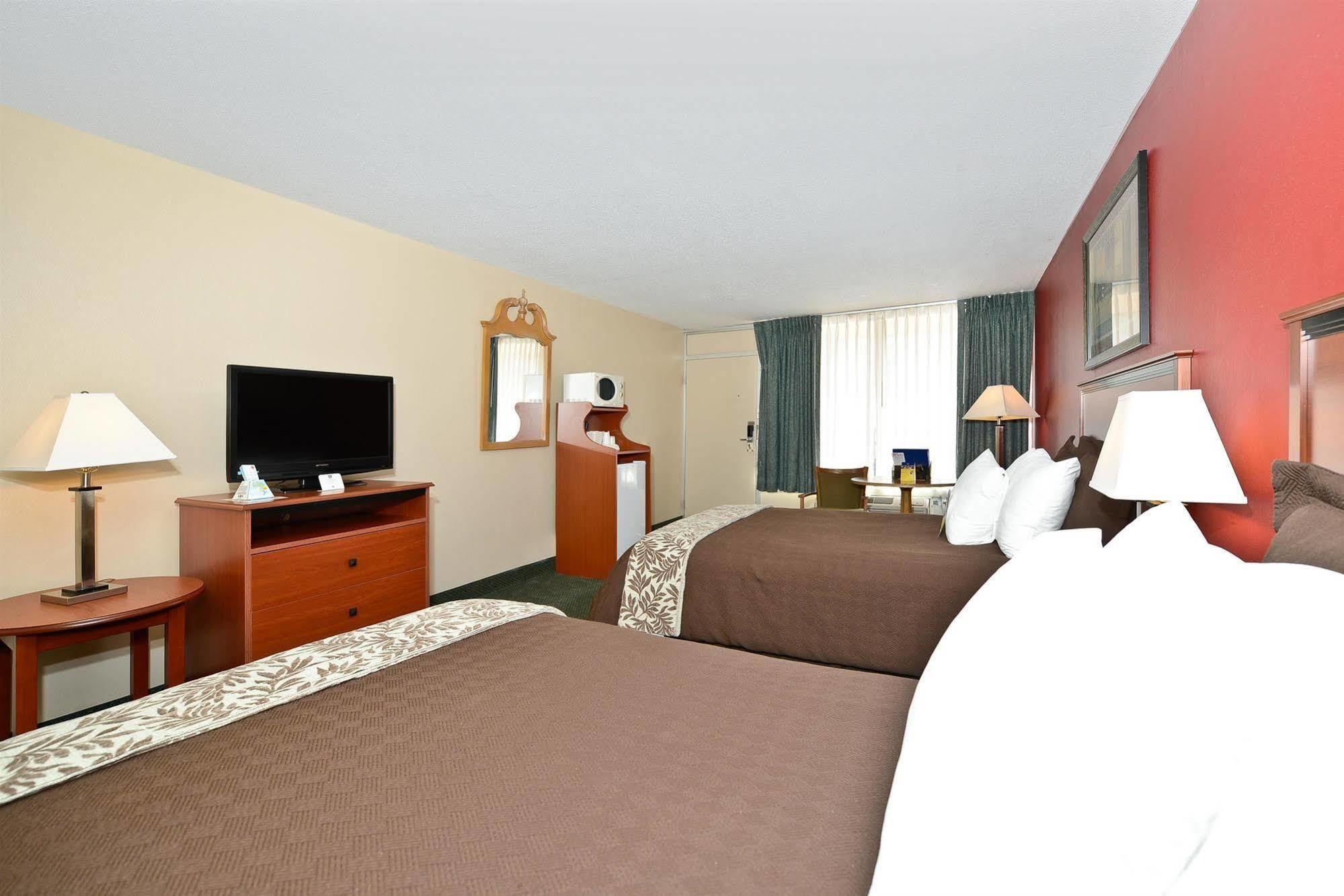 Magnuson Hotel Mountain View Covington Bagian luar foto
